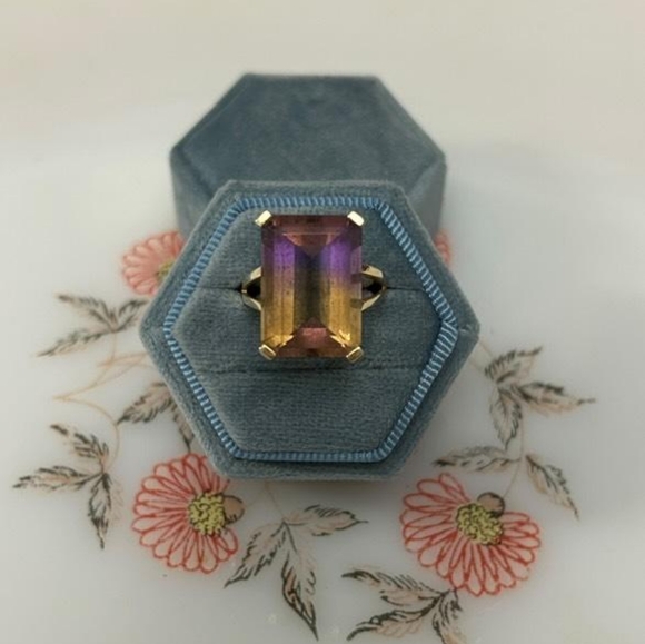 14k Gold Ametrine Ring – Stunning Gemstone, Unique & Elegant Jewelry - Picture 2 of 2